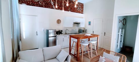 5 Spacieux, chaleureux, hyper centre 300m de la mer Apartment in Dieppe