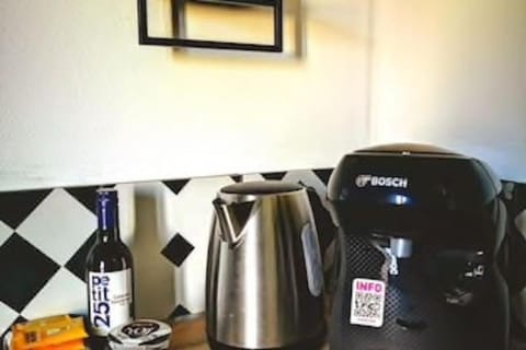 Le Citadin E - Entièrement Équipé - Centre-Ville Gare Apartment in Montluçon