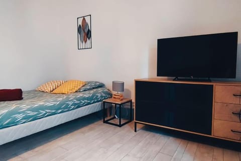 L'Urbain B - Tout équipé - Centre-Ville Gare Apartment in Montluçon