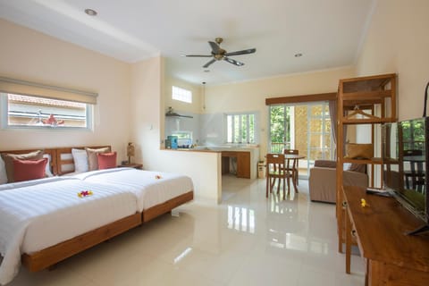 Donguri House Bali Bed and Breakfast in Kuta