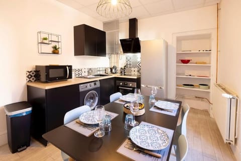 Le Central A - Tout équipé - Centre-Ville Gare Apartment in Montluçon
