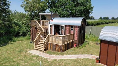 Get Away Hide Away Nature lodge in Broadland District
