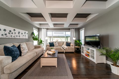 TV and multimedia, Living room, Seating area