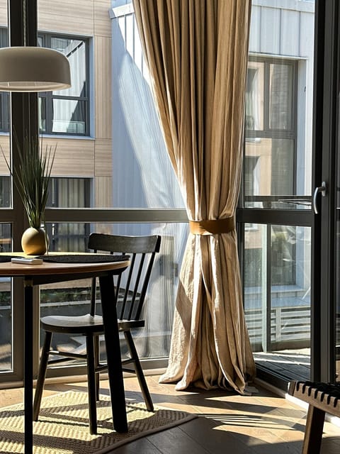 View (from property/room), Living room, Seating area, Dining area
