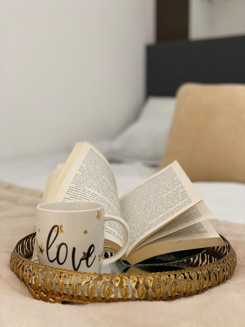 Bed, Library, Bedroom