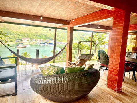 Anfitriões Angra -Vista Espetacular Vacation rental in Angra dos Reis