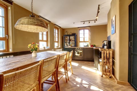 Kitchen or kitchenette, Dining area, kitchen, kitchen