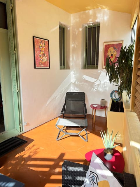 Patio, Patio, Balcony/Terrace, Balcony/Terrace, Living room, Seating area