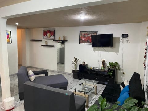 Departamento con Terraza LOBO Apartment in Cholula