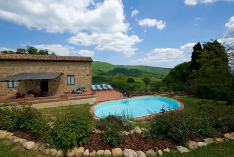 Property building, Natural landscape, Garden, Swimming pool