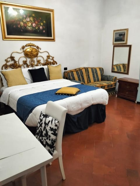 PALACE COMFORT INN House in Pisa