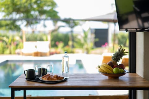 Pool view, Swimming pool