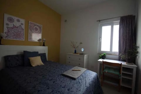 Bedroom, hair dresser