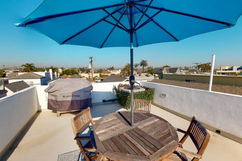 Gull Cottage House in Seal Beach