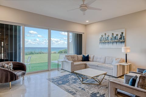 Highland Beach Palace House in Highland Beach