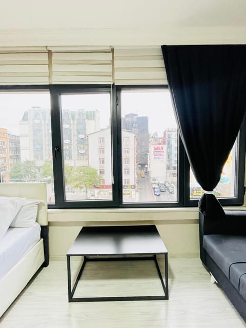 Bed, View (from property/room), Living room, Photo of the whole room, Seating area, Bedroom