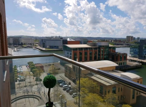 City view, River view