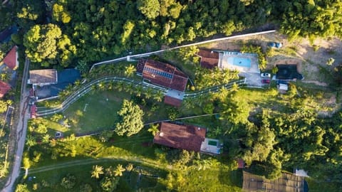 Chácara Alegria - Um pedaço do paraíso em Itaboraí House in State of Rio de Janeiro