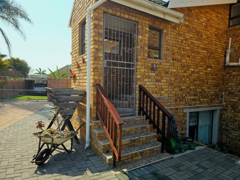 Property building, Photo of the whole room