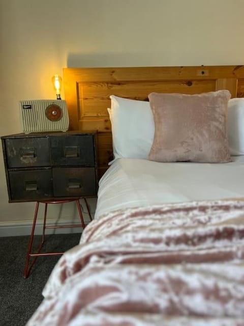 The Cottage, Watergate, Sleaford House in South Kesteven District