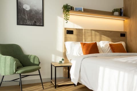 Bed, Bedroom