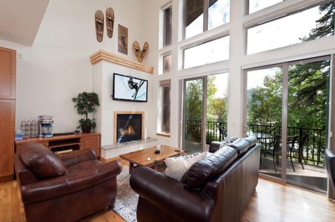 Alpenglow 42 House in Purgatory