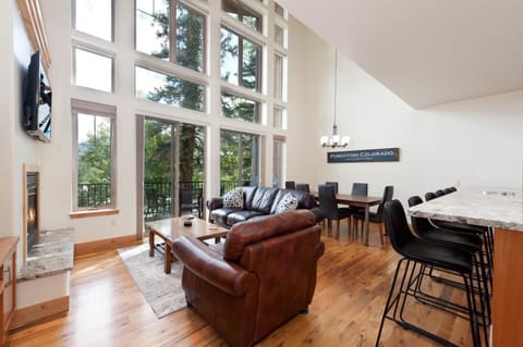 Alpenglow 42 House in Purgatory