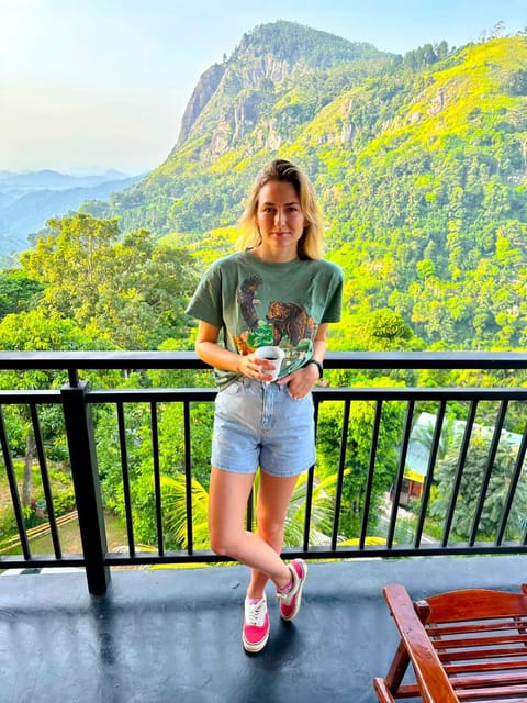 Nearby landmark, Restaurant/places to eat, Day, People, Natural landscape, View (from property/room), Balcony/Terrace, Guests, Mountain view, Sea view, group of guests