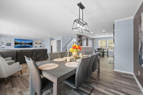 1130 Mockingbird St House in Brighton