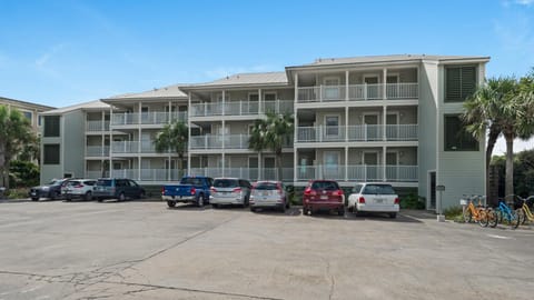 Mistral 6 House in Seacrest