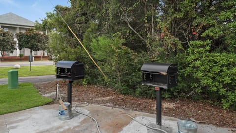 Mistral 6 House in Seacrest