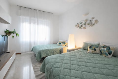 San Siro Big House Wifi Netflix Free Parking Apartment in Milan