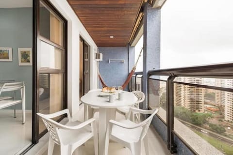 Patio, Balcony/Terrace, Seating area