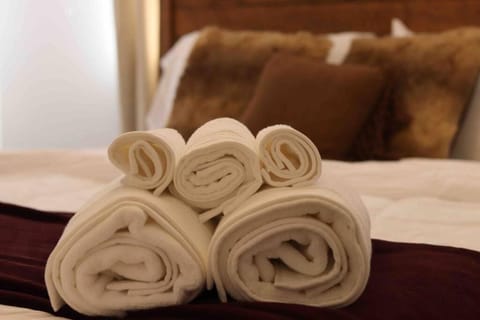 By HWY, 3/2 , sleeps large group Palo Duro Fun House in Amarillo