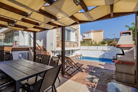 Patio, Day, Balcony/Terrace, Pool view, Swimming pool