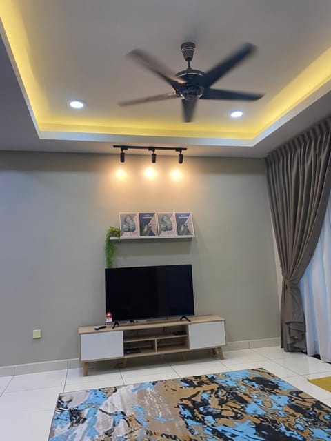Communal lounge/ TV room, TV and multimedia, Evening entertainment, fireplace