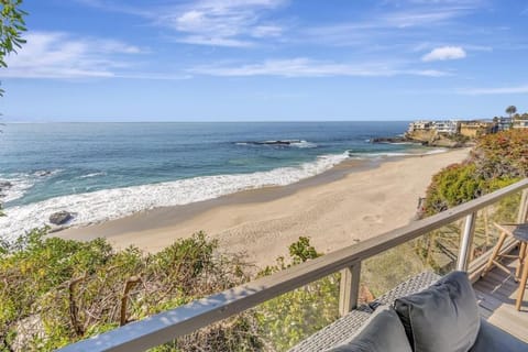 OCEAN FRONT Beach HOUSE! Private Stairs to SAND! House in Laguna Beach