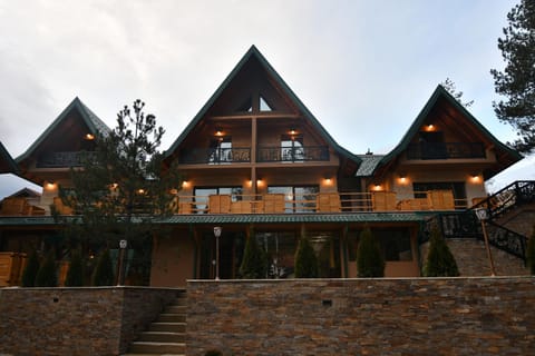 Brvnara Mont 4 Chalet in Zlatibor