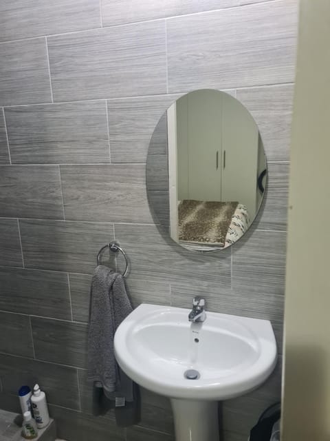 Elikem Properties Bed and Breakfast in Cape Town