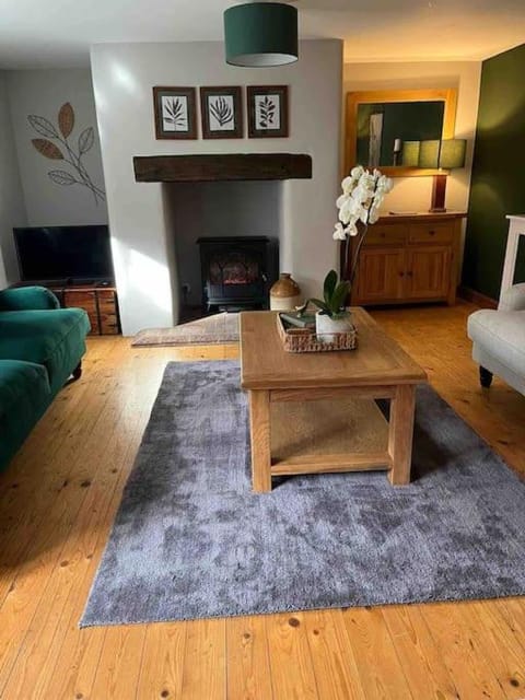 Beautiful mews cottage. Ledbury town centre. House in Malvern Hills District