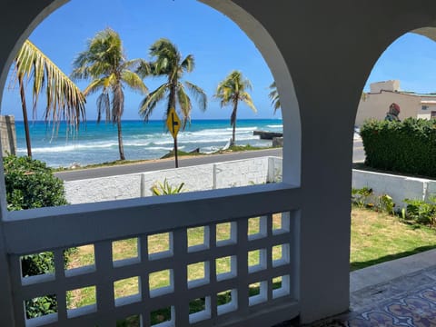 Garden view, Sea view, Street view