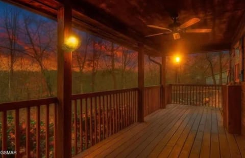 Blue Beary Delight Newly renovated Near Everything House in Sevierville