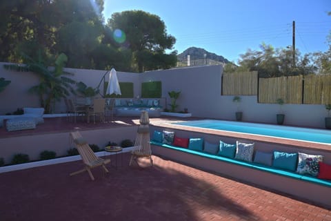 Garden, Swimming pool