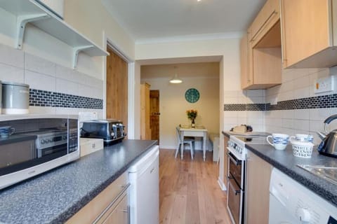 Ebrel, Port Isaac Bay Holidays House in Port Isaac