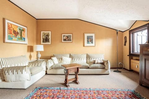 Appartamento vista Alpi nel centro storico Apartment in Sauze d'Oulx