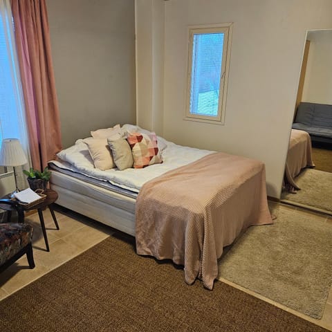 Cosy studio apartment near by Ideapark Apartment in Finland