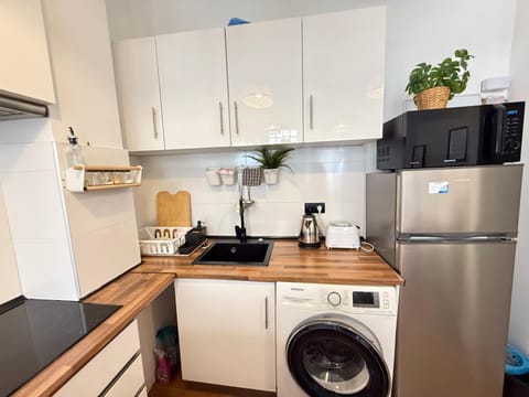 HomeStay Lopez Pando Apartment in Madrid