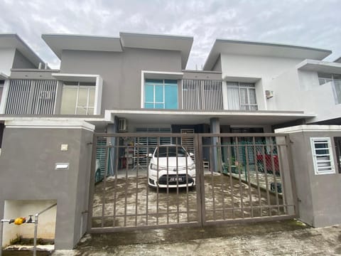 Property building, Balcony/Terrace