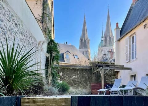 BAYA HOUSE - Histoire et Confort Apartment in Bayeux