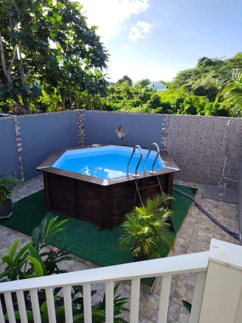 Day, Natural landscape, Garden view, Pool view